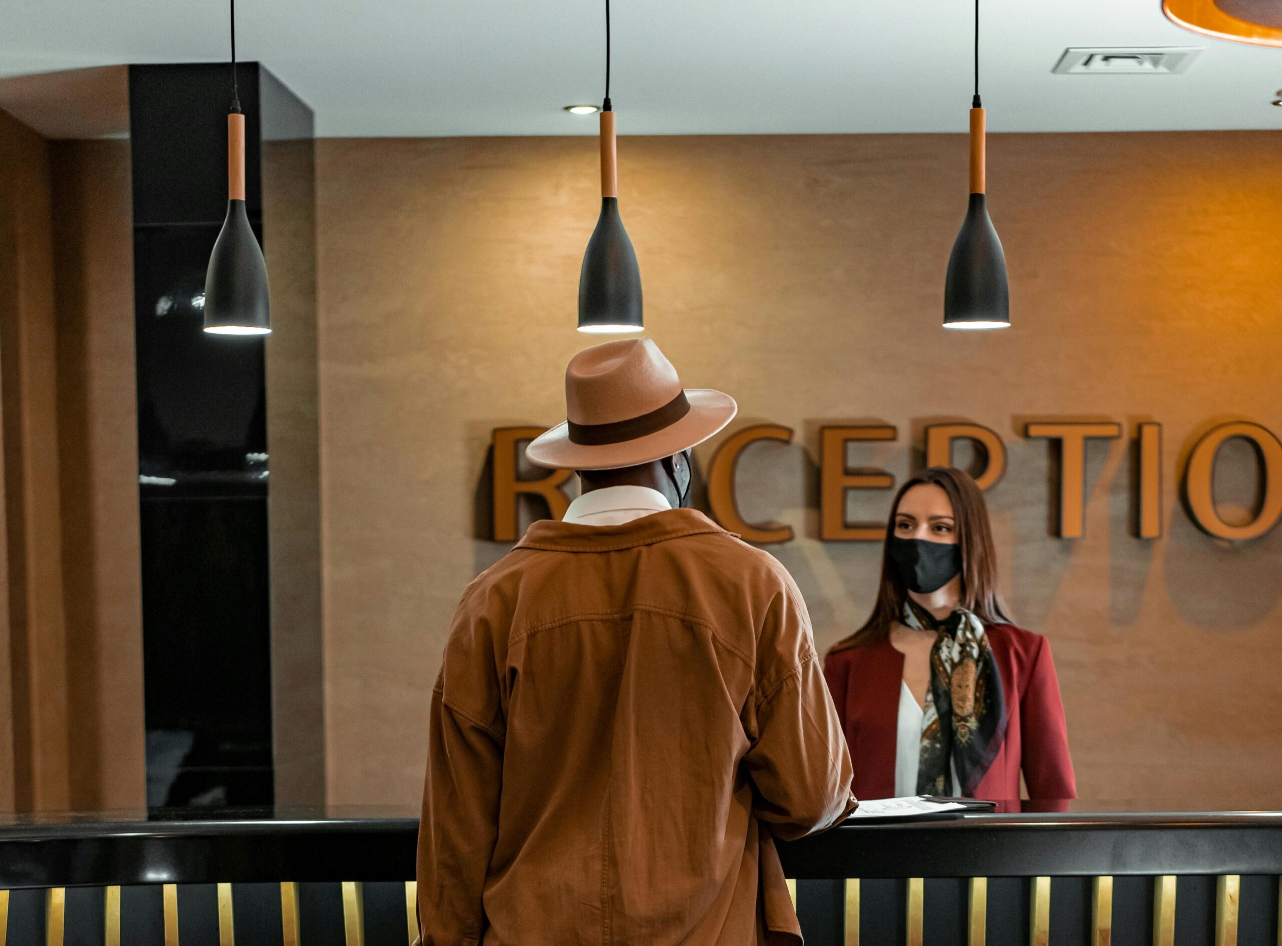 pexels-mikhail-nilov-7820376_