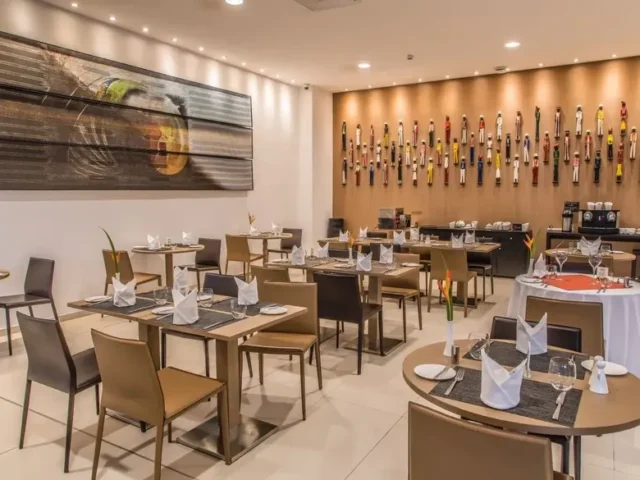 aha-2017-restaurant-20-standard_standard (1)