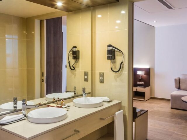 aha-executive-room-2_standard